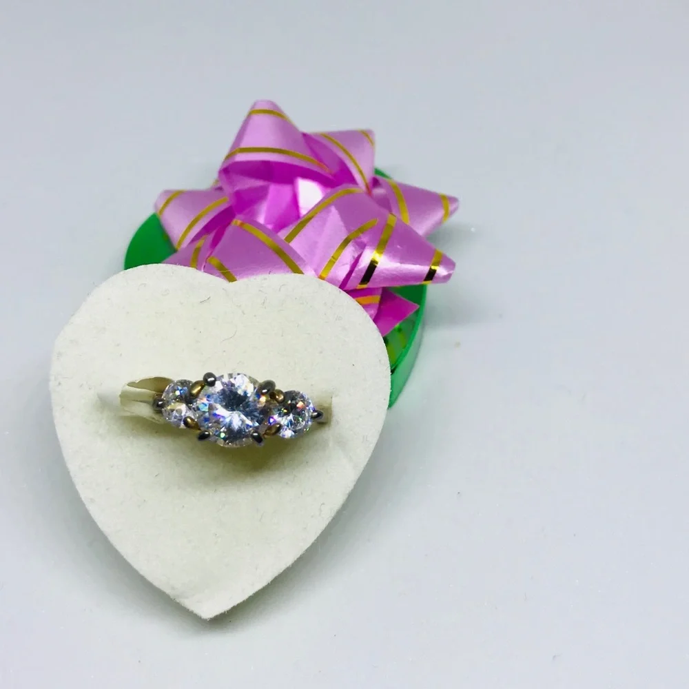 Gorgeous Unique YesterYear Vintage Ring Deadstock Antiqued Finish NEW NWT